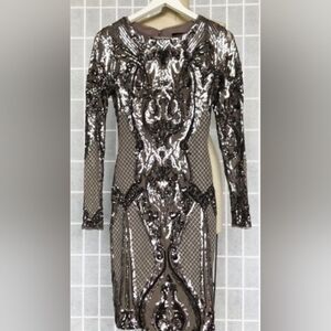 Size 0 - AquacDresses Sequin Grey Cocktail Dress $298